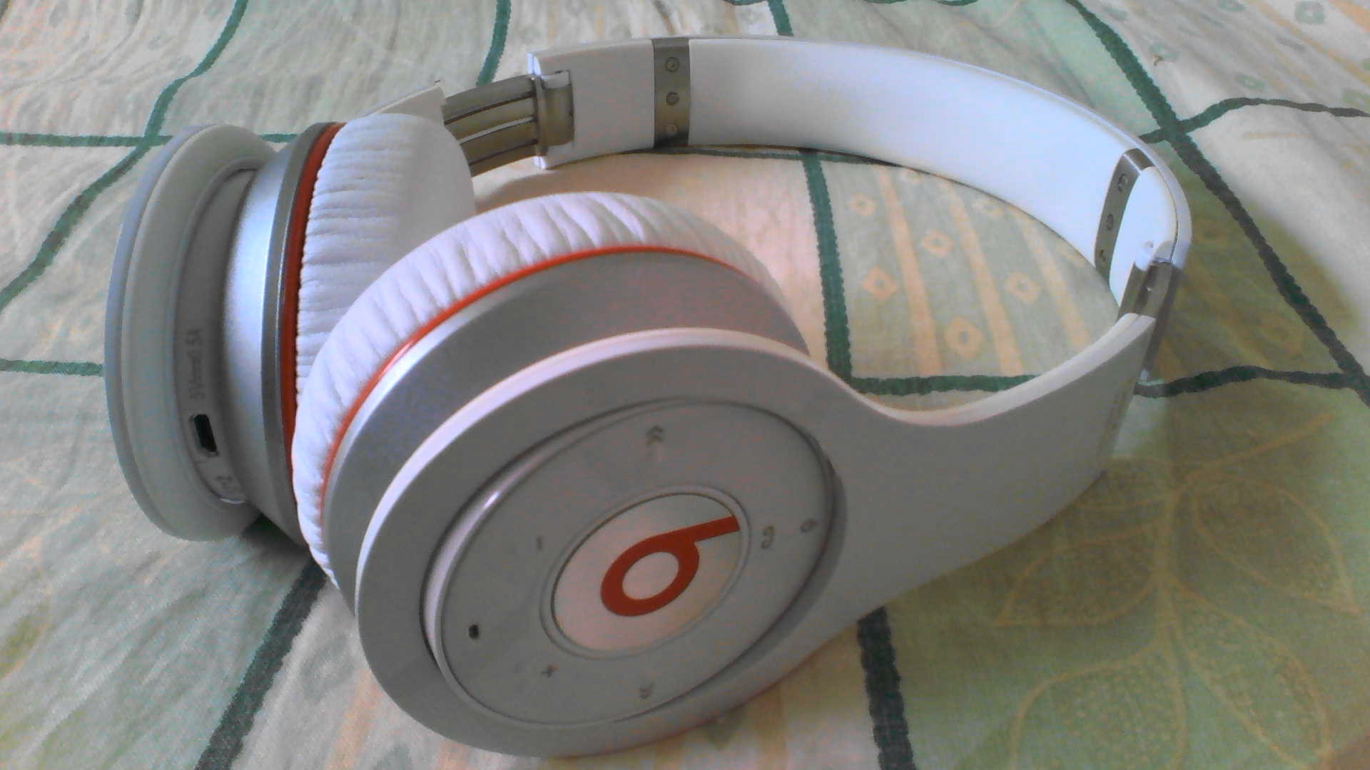 beats wirelessɲ