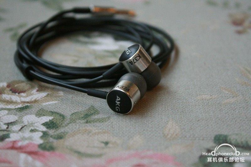 AKG K374 010.jpg