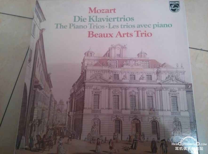 С MOZART PIANO TRIO-1.jpg