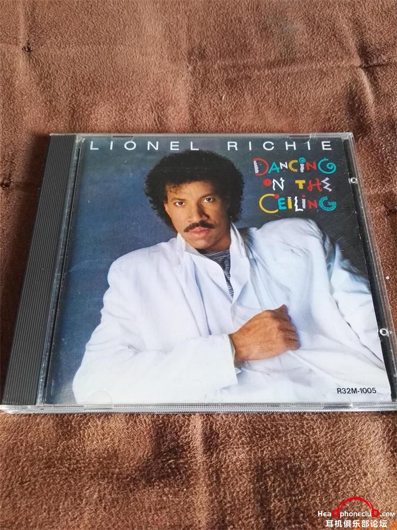 341  BMG Lionel Richie - Dancing On The Ceiling1.jpg