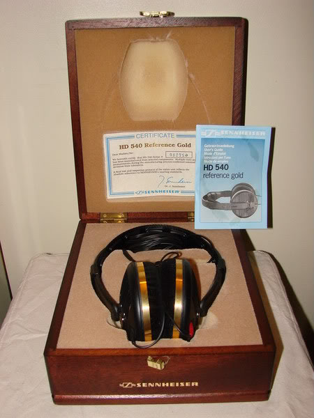 HD540G-signed-1.jpg