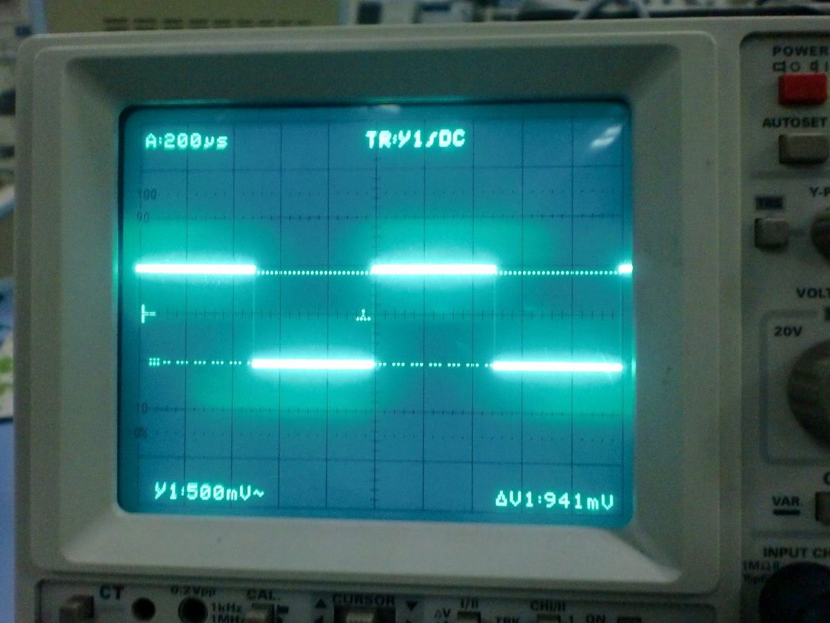 AEROVOX1KHZ.JPG