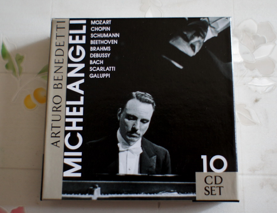 Michelangeli Box.jpg