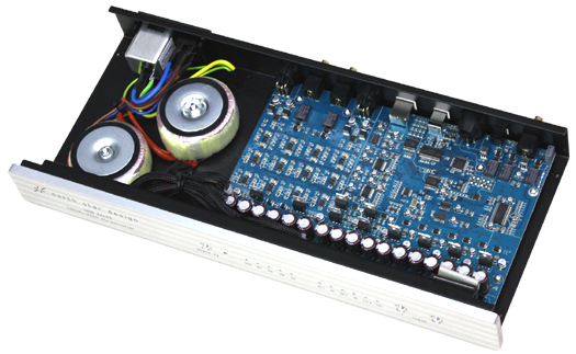 usbdac32_audiousbdaconverter_northstardesign_inside.jpg