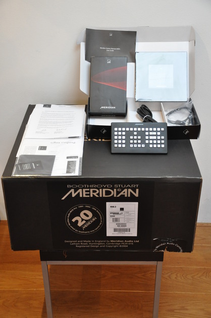 scaled_Meridian-808-3Signature-808300886-boxremote.jpg