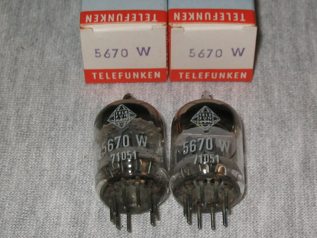 Tele5670W_03.jpg